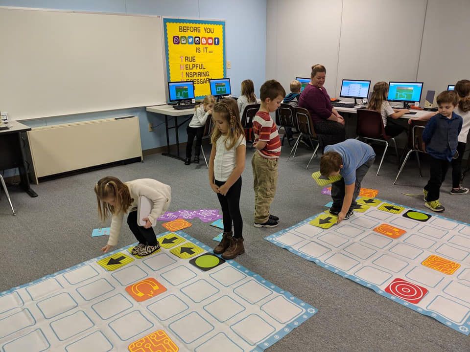 STEM & Robot Races & Scratch